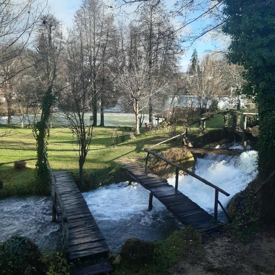Pod Rastockim Krovom Gasthof